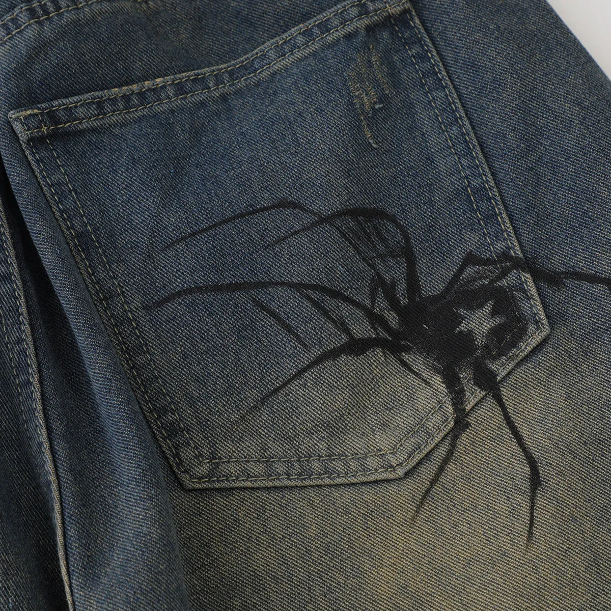 Amozae grunge outfits Jiayiku Men's Clothing American Retro Fashion Brand Washed Denim Shorts Spider Graffiti Personality High Street Men's and Women's Vibe Pants