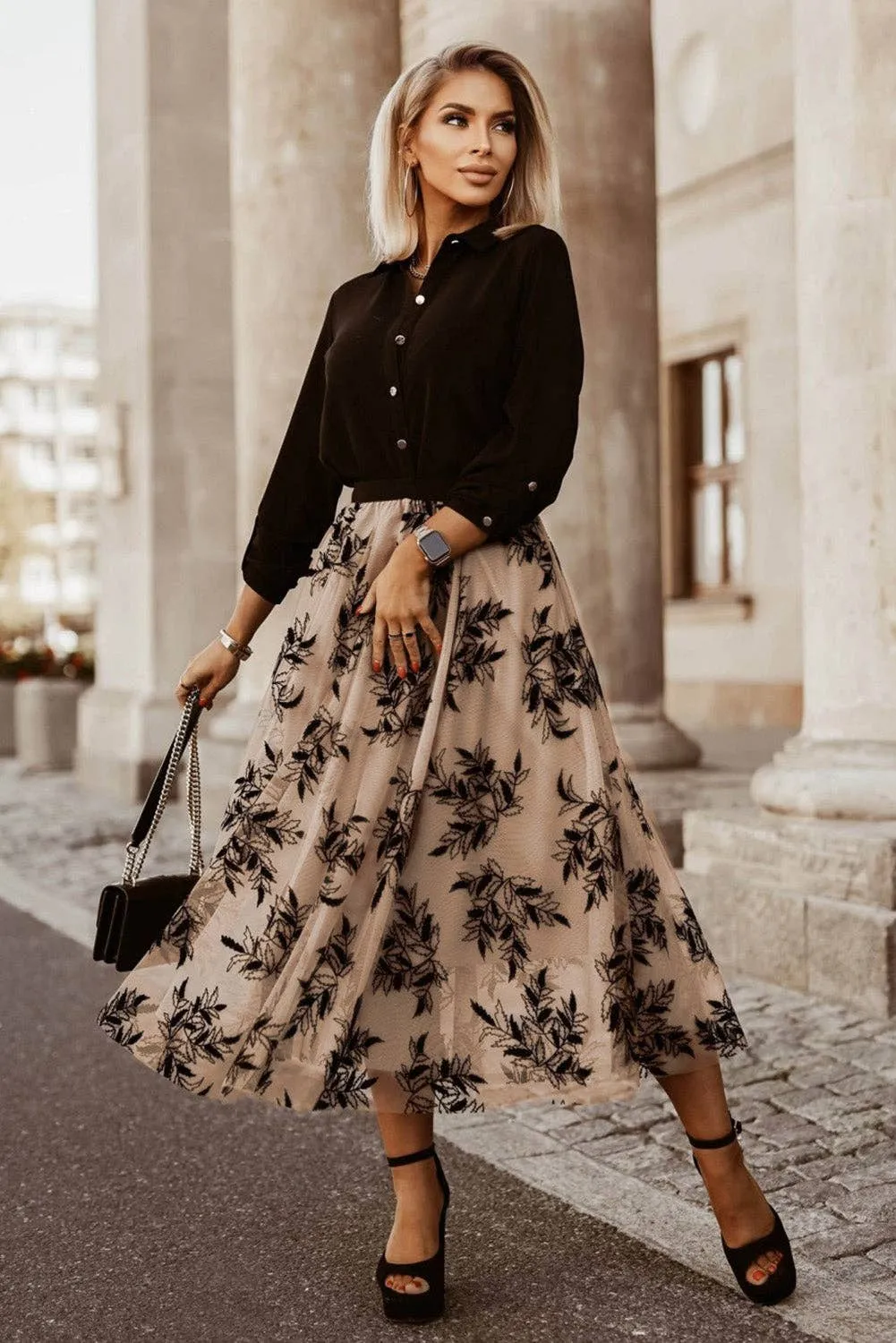 APRICOT FLORAL EBROIDERED MAXI SKIRT