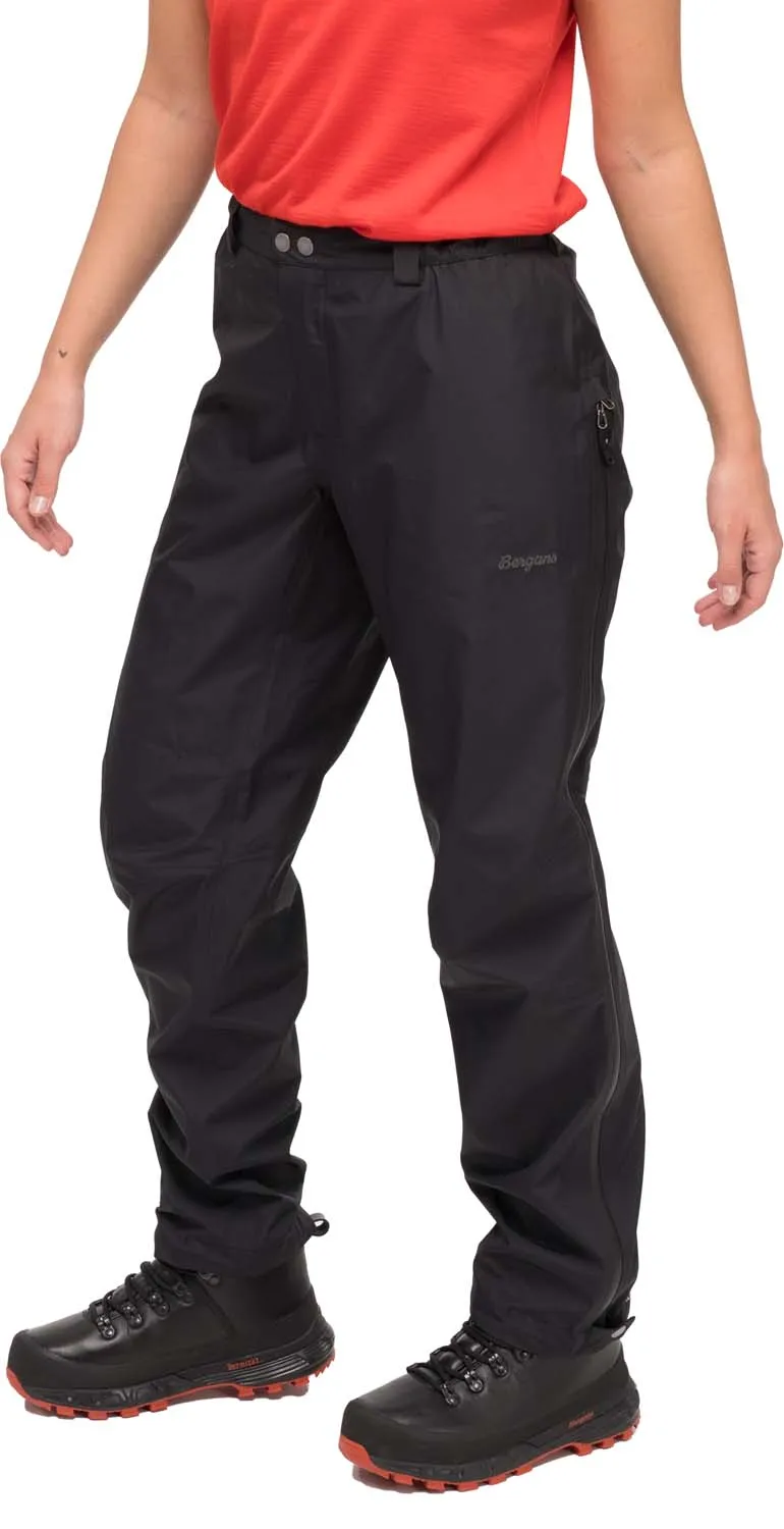 Bergans Women&#x27;s Rabot Light 3L Long-Zip Shell Pants Black | Buy Bergans Women&#x27;s Rabot Light 3L Long-Zip Shell Pants Black here | Outnorth