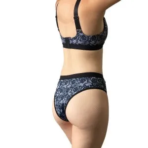 Cheeky Active Fit underwear - Pretty Lace -tucking underwear