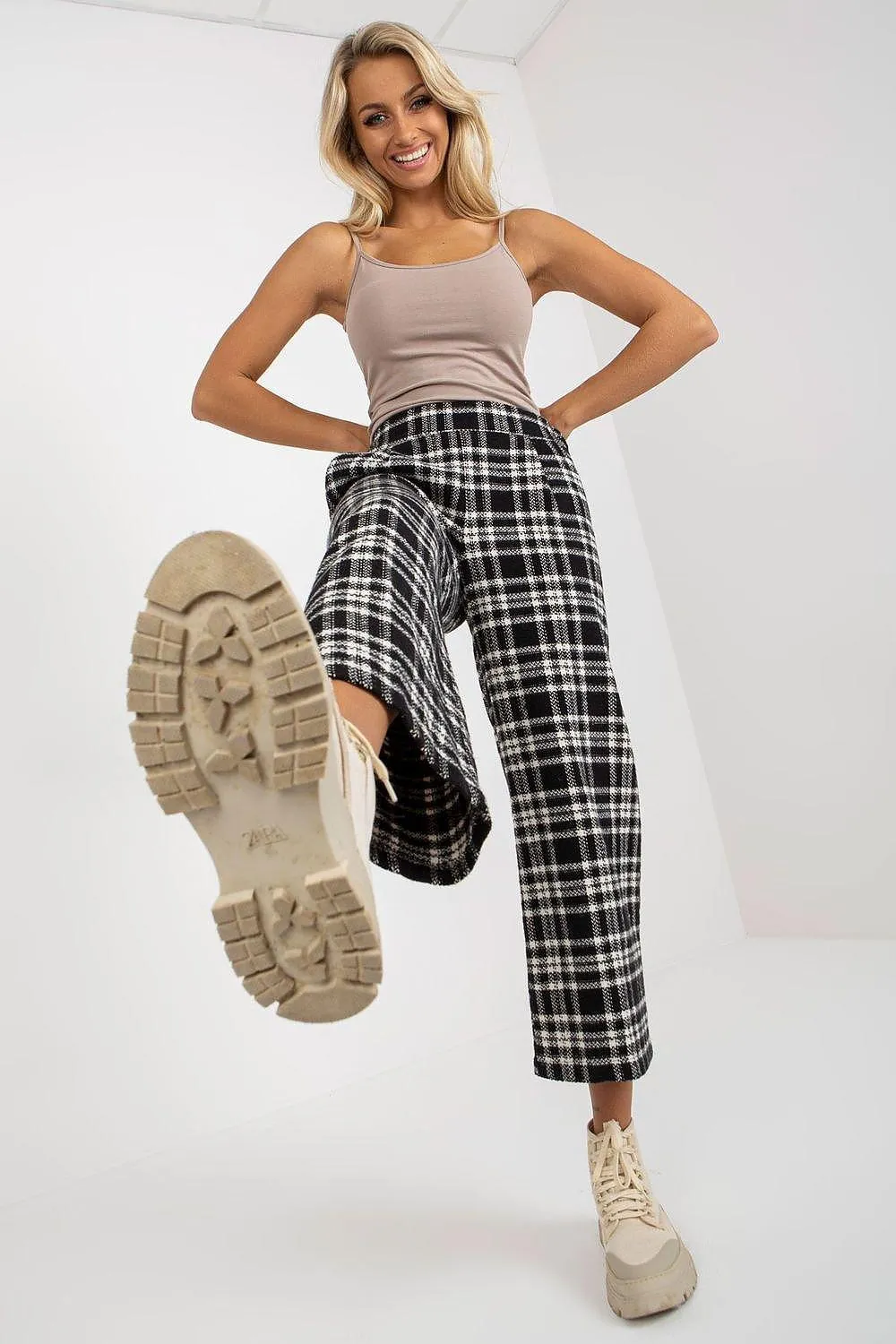 Chic Checkered Wool Pants for Women with Practical Side Pockets