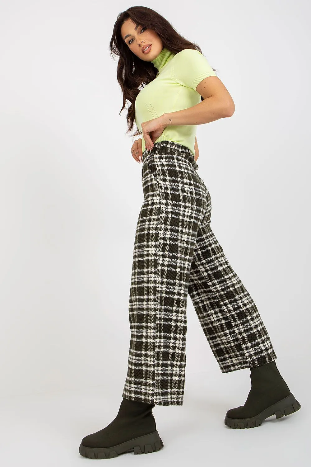 Chic Checkered Wool Pants for Women with Practical Side Pockets