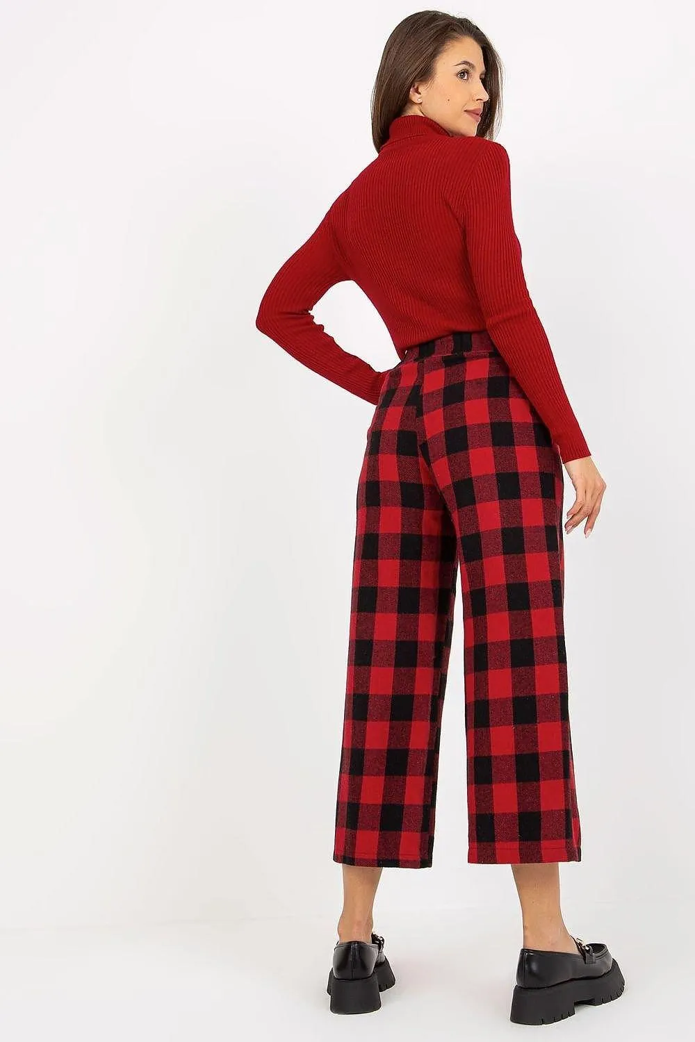 Chic Checkered Wool Pants for Women with Practical Side Pockets