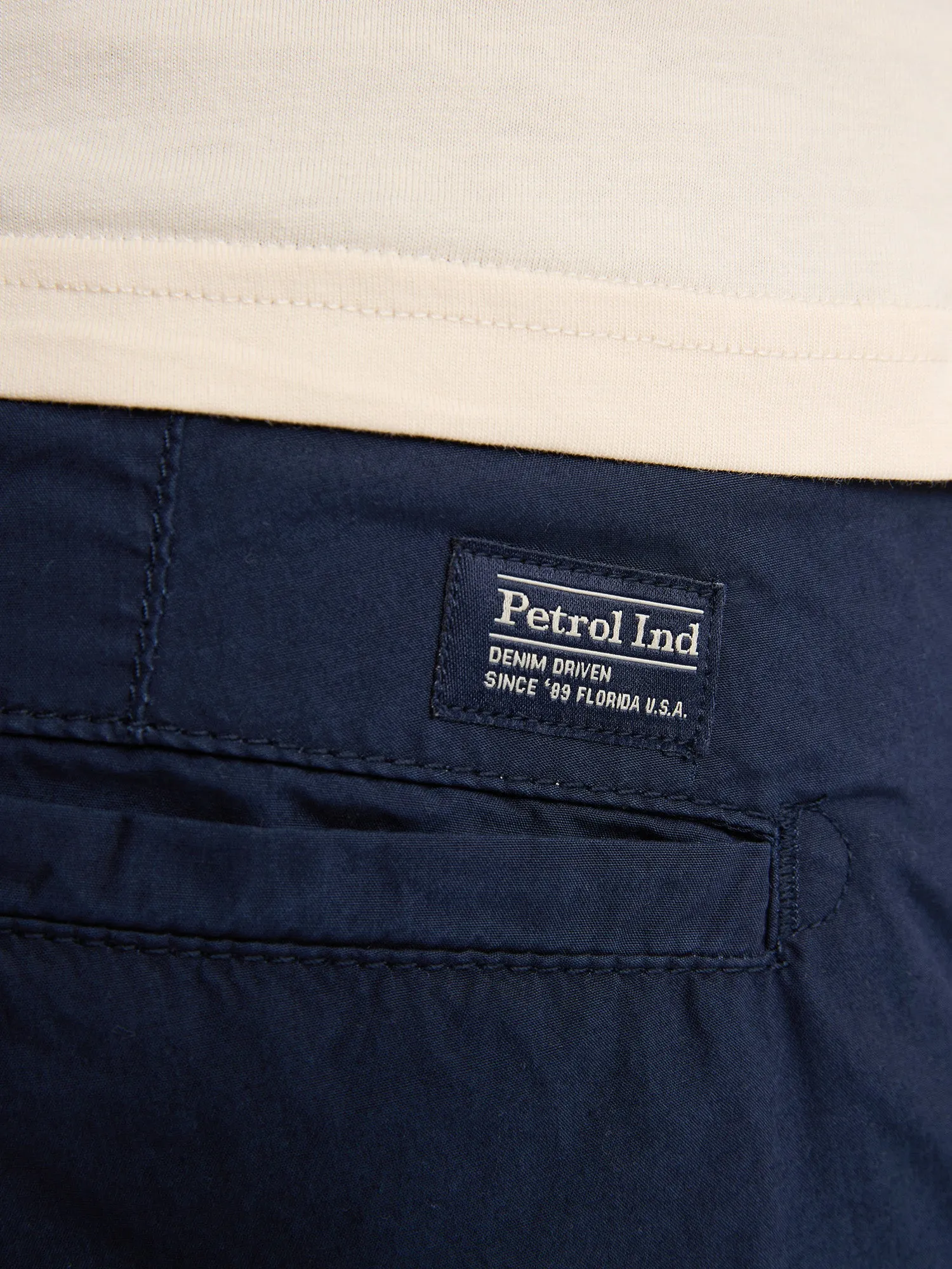 Chino Shorts with Belt Tropico