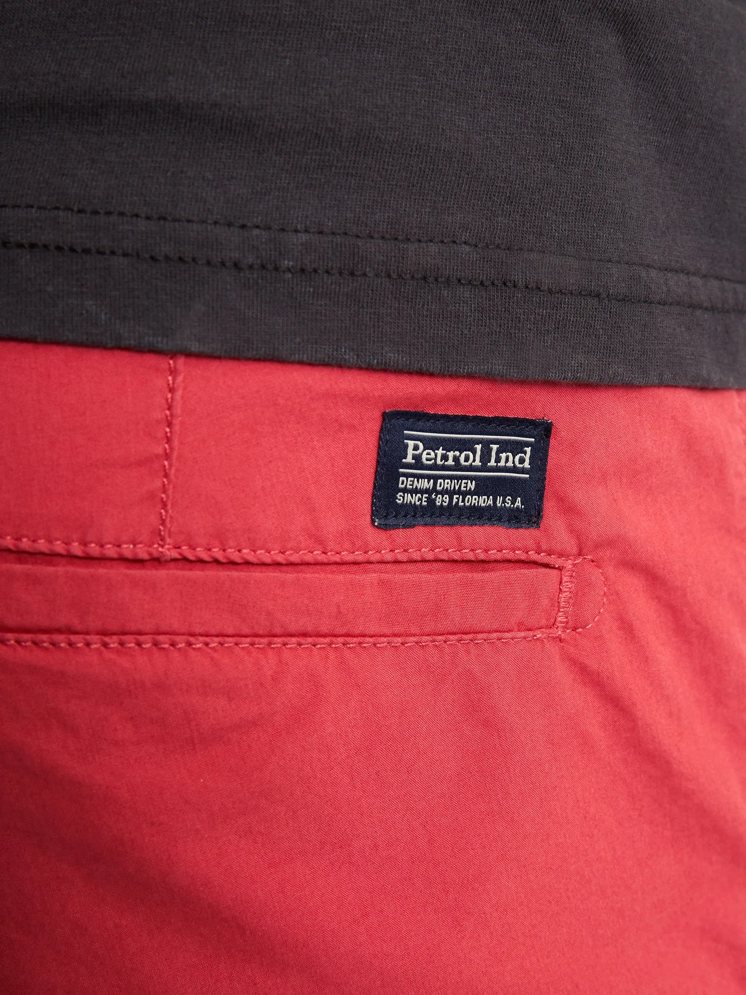 Chino Shorts with Belt Tropico