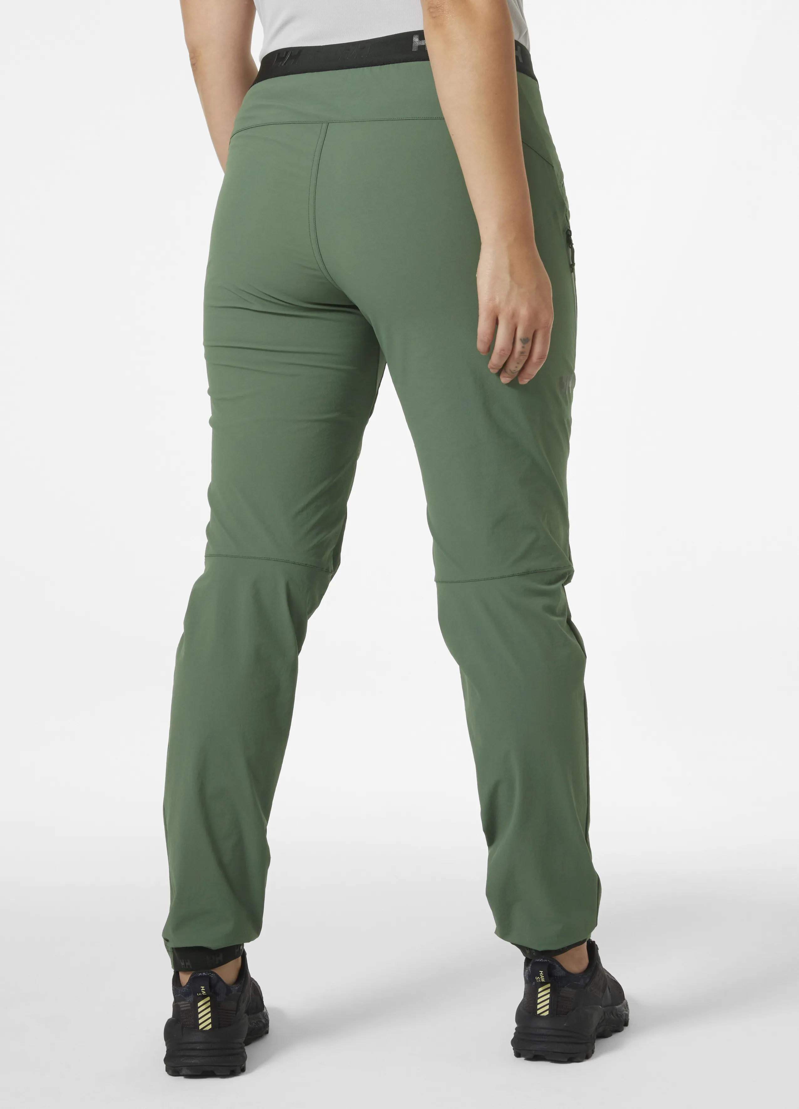 Helly Hansen Women&#x27;s Rask Light Softshell Pants Spruce | Buy Helly Hansen Women&#x27;s Rask Light Softshell Pants Spruce here | Outnorth