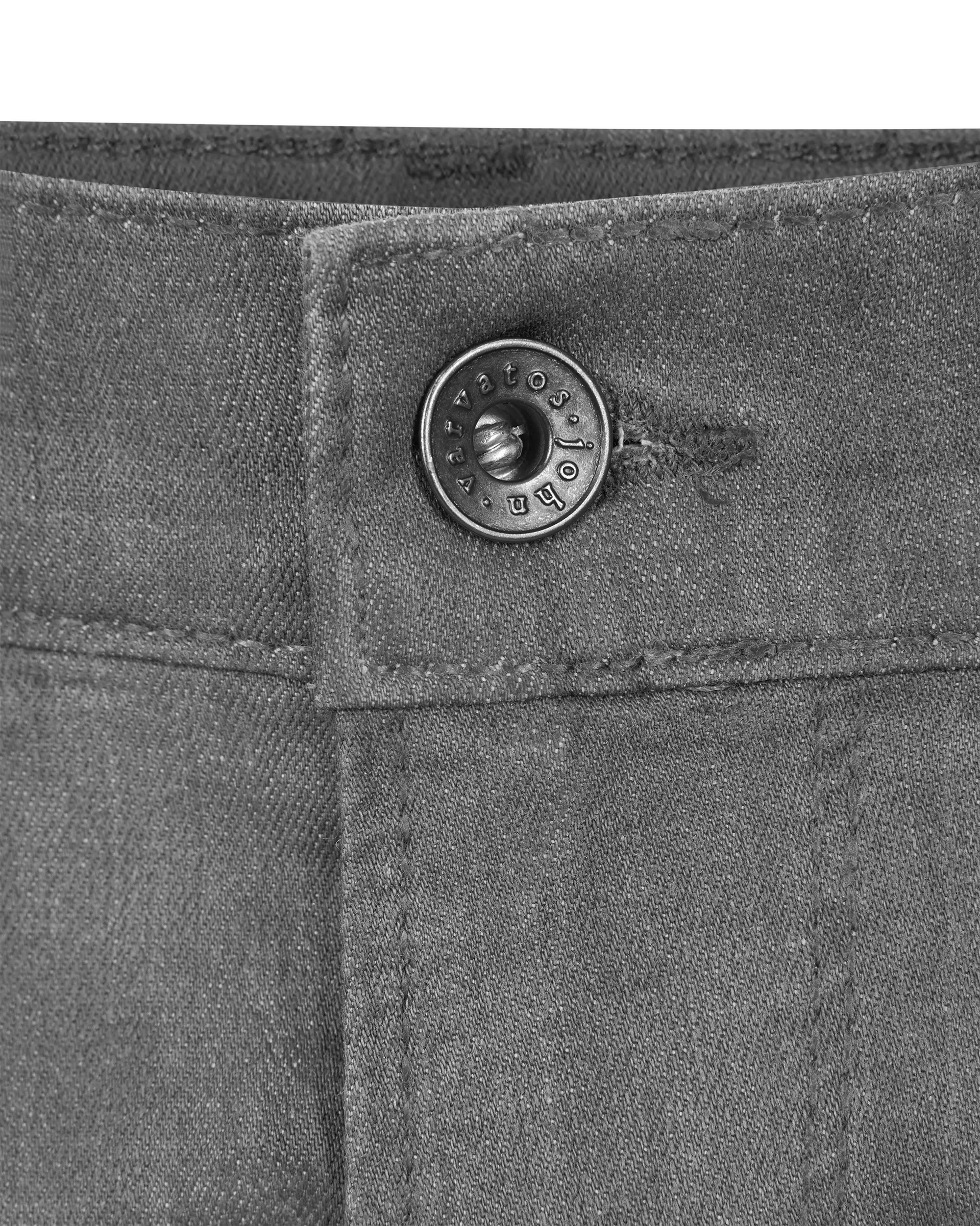 J702 Slim Coated Jean