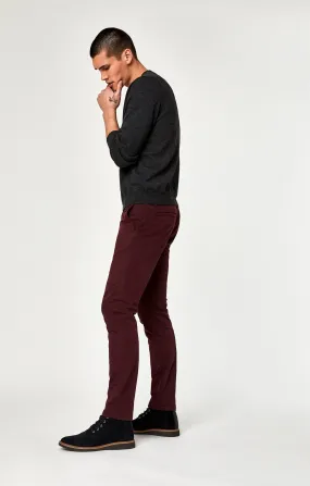 JOHNNY SLIM CHINO IN BURGUNDY TWILL