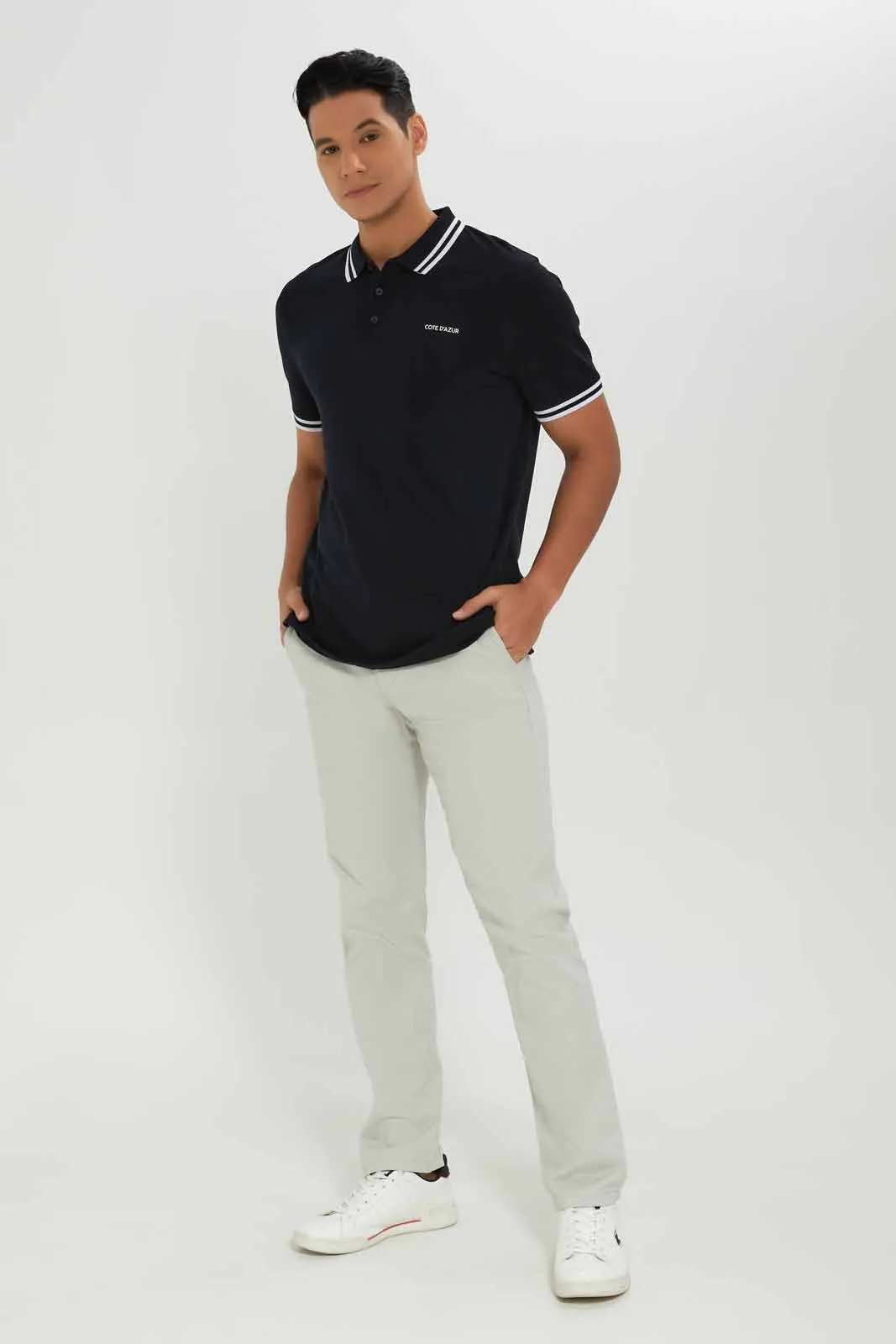 Men Grey Straight Fit Chino Trouser