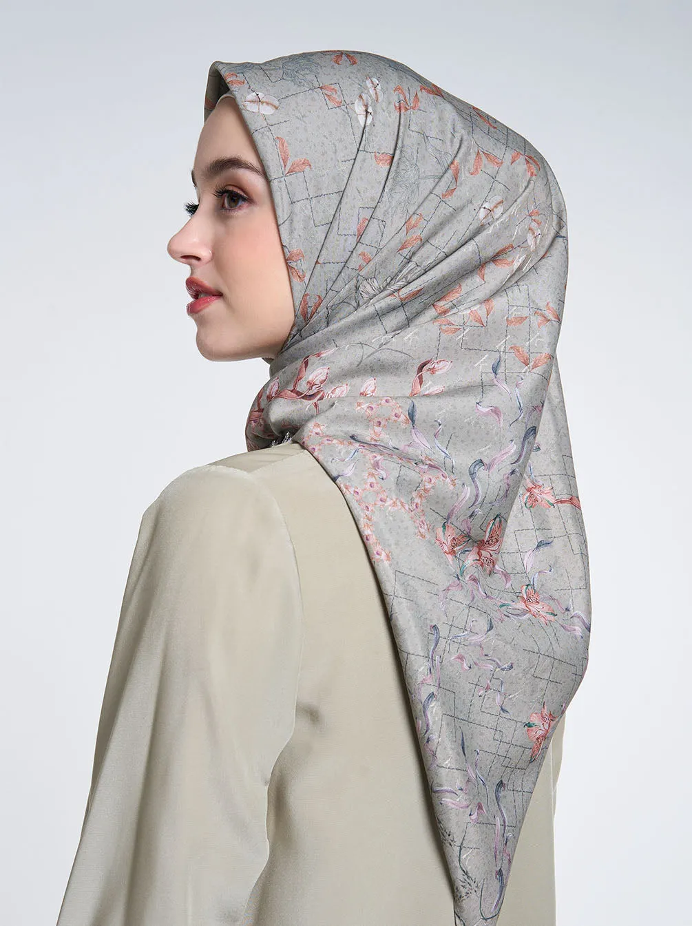 PETALLY SIGNATURE SCARF SAGE