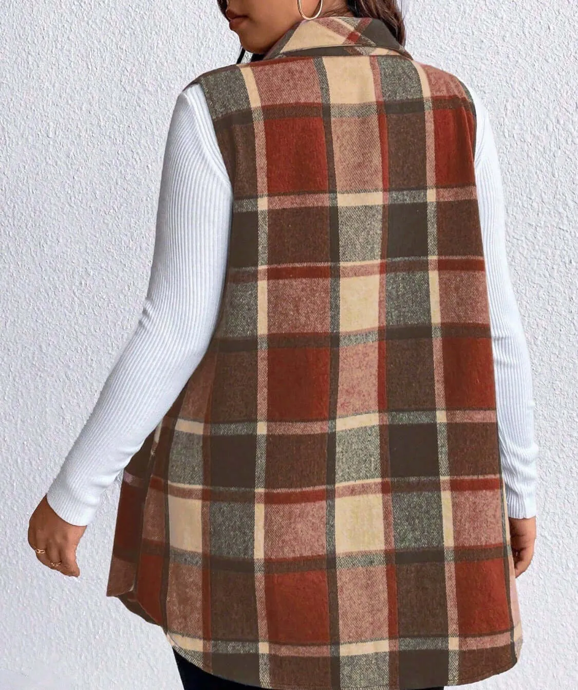 Plaid Elegance Plus Size Button-Up Vest with Pockets