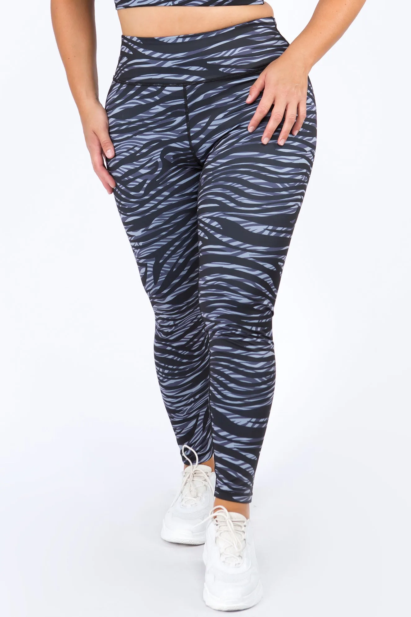 Plus Size Toned Zebra Print Active Leggings