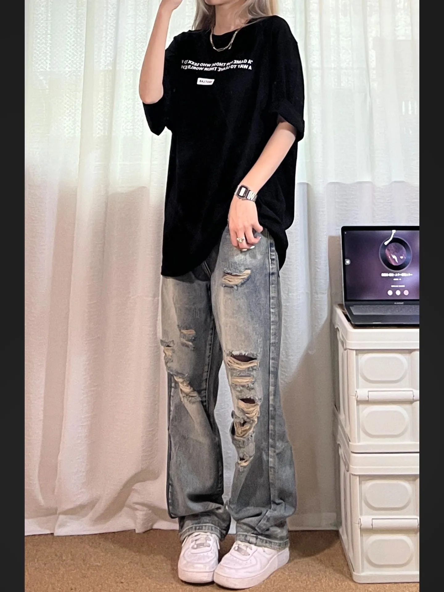 Ripped Street Denim Pants