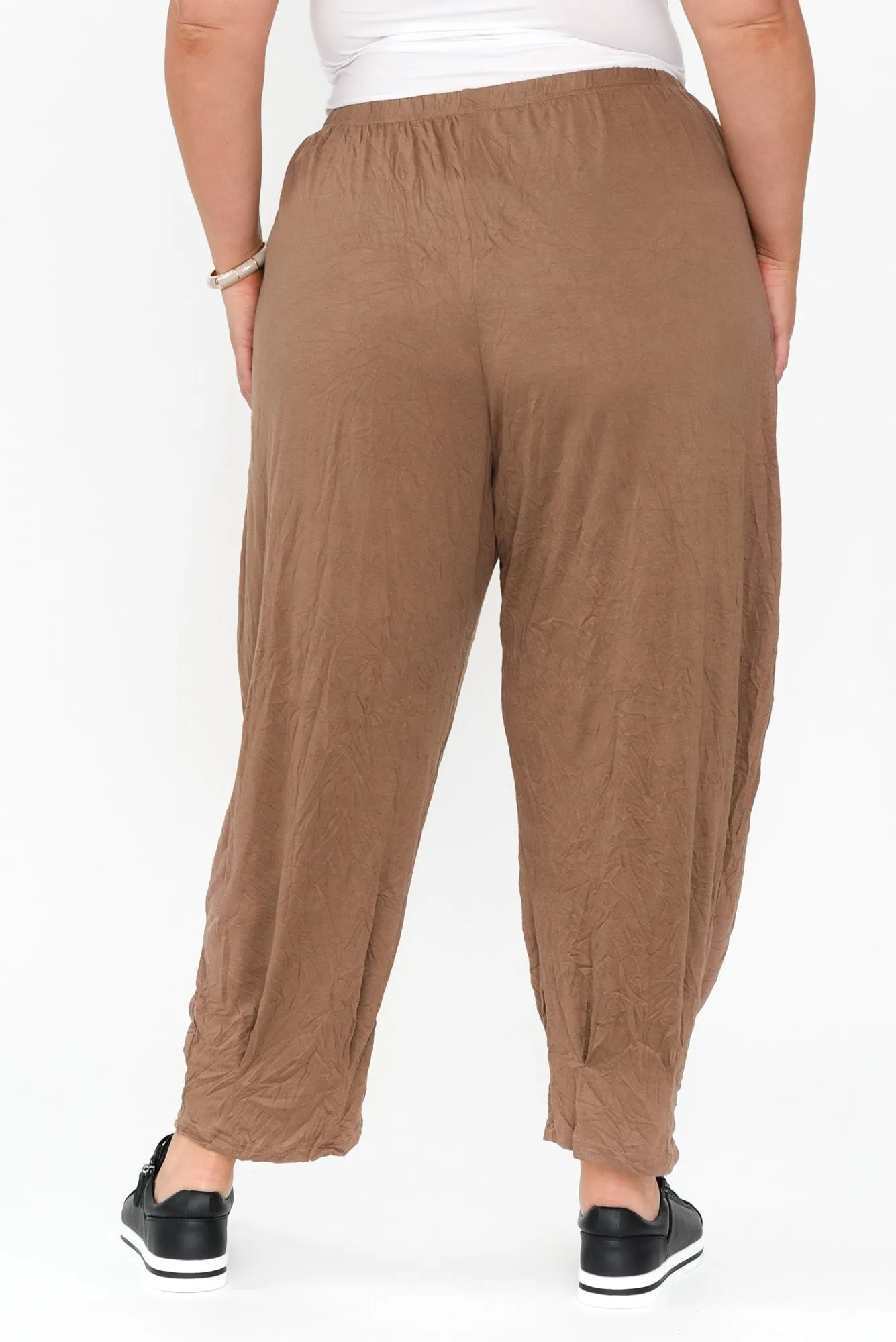 Rylee Brown Crinkle Cotton Pants
