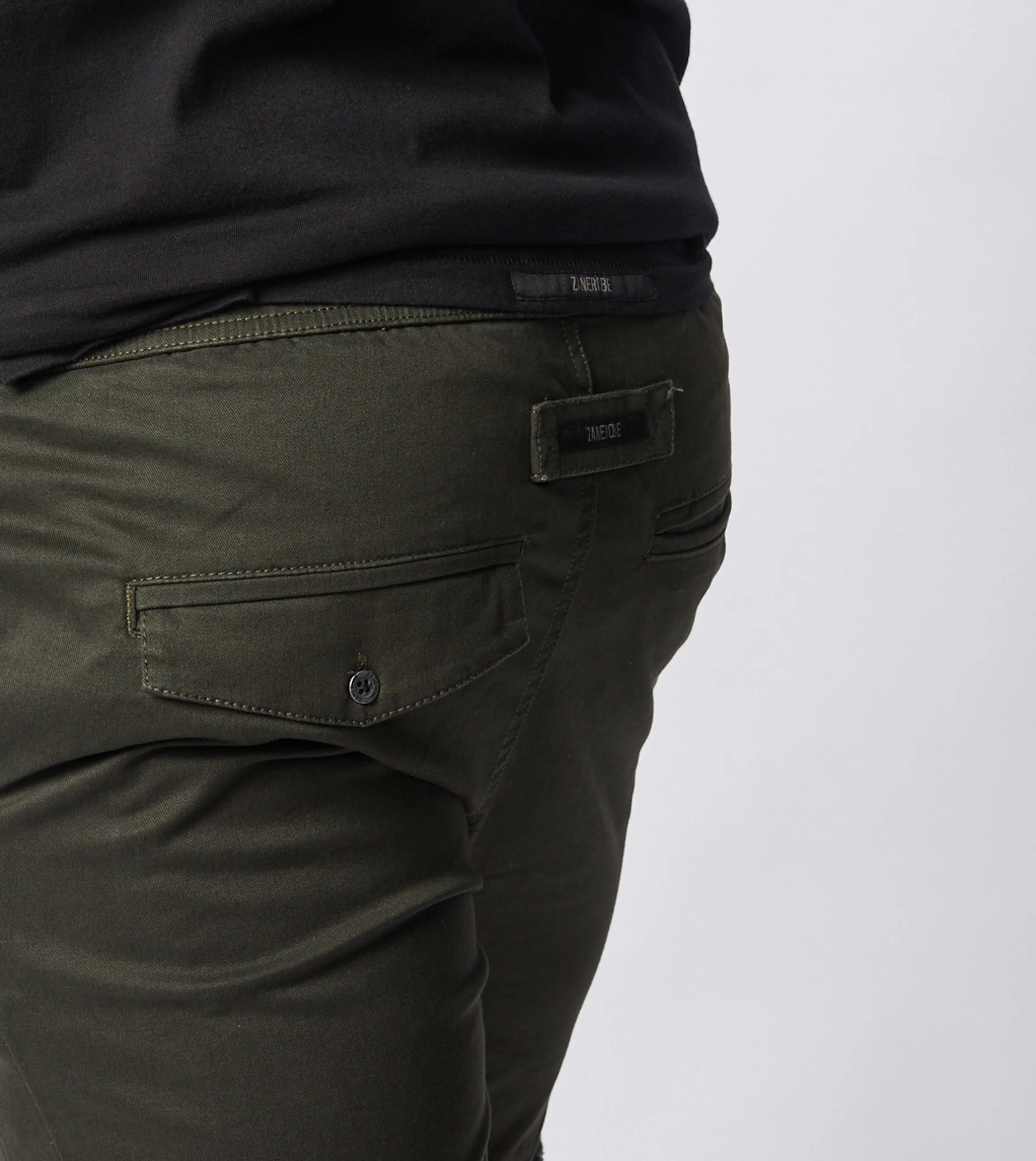 Sureshot Short Dark Army