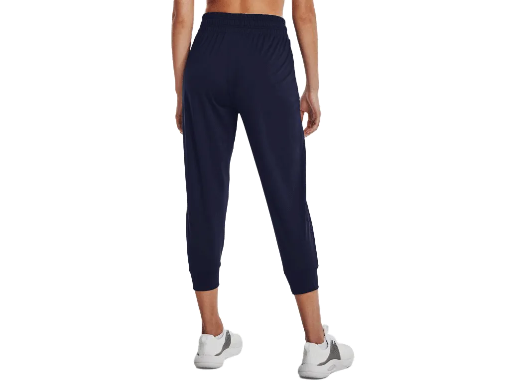 UA Women's HeatGear Capri Pants